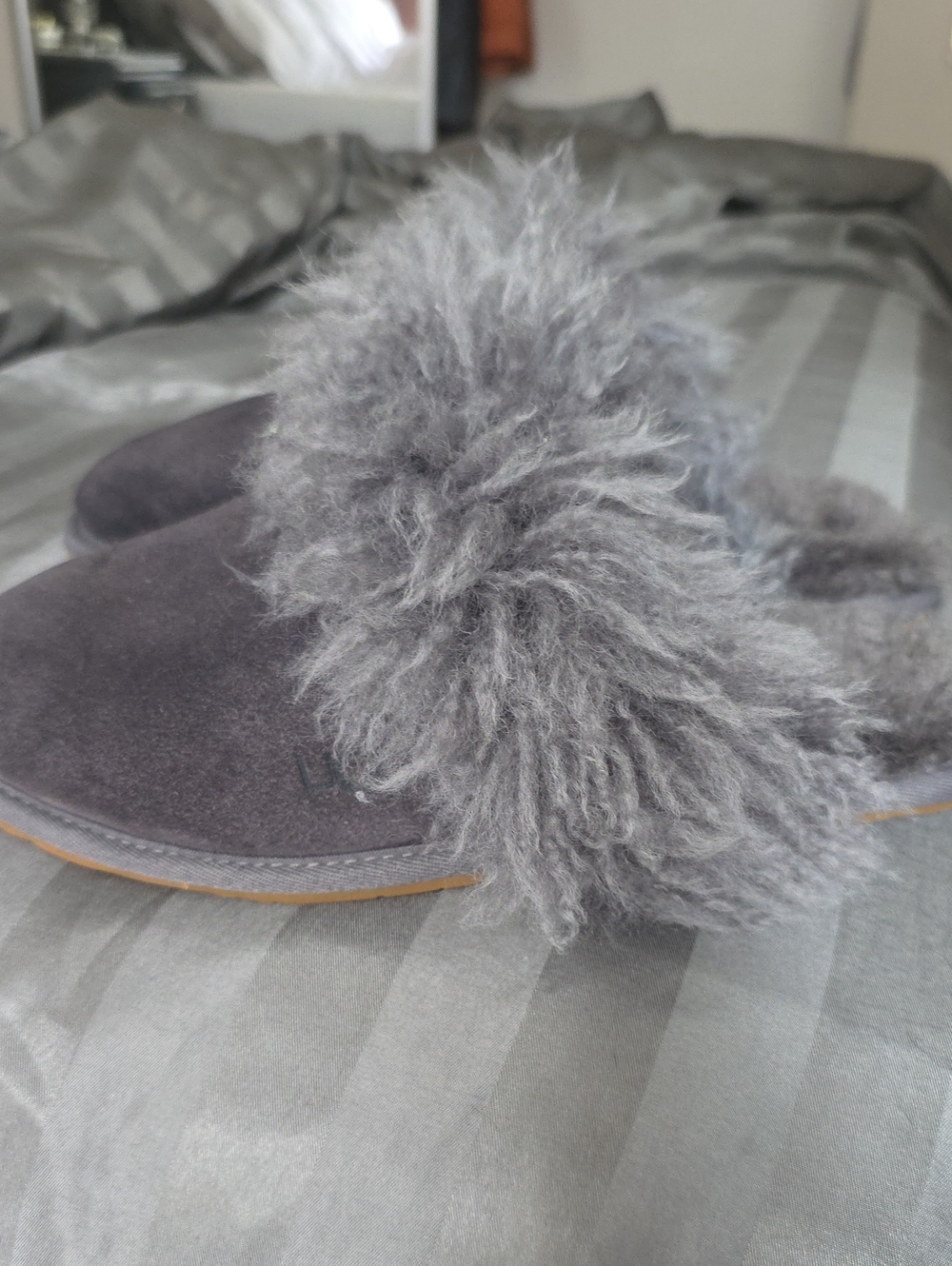 UGG SCUFF SIS SLIPPERS